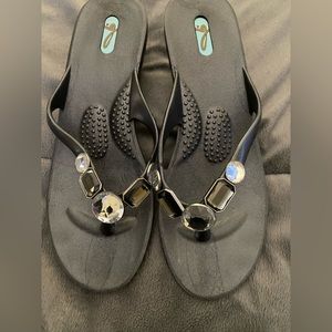 Flip flops with wedge heel great quality size M/L 8-9 worn once